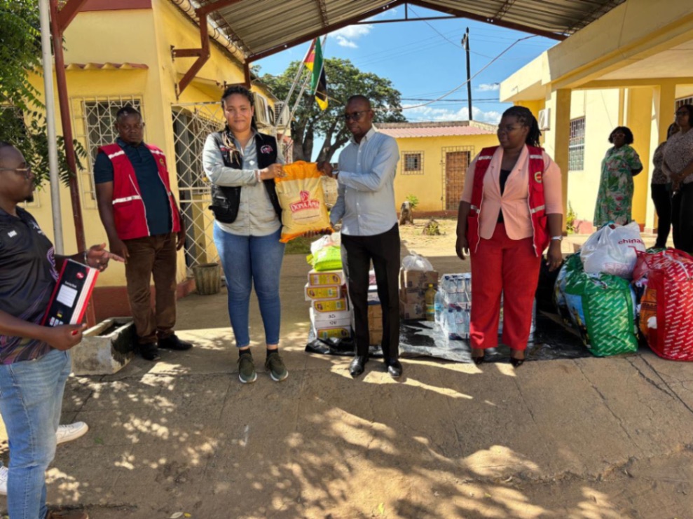 ASSOPROBIL faz entrega de donativos para as vítimas das cheias ao INGD Tete